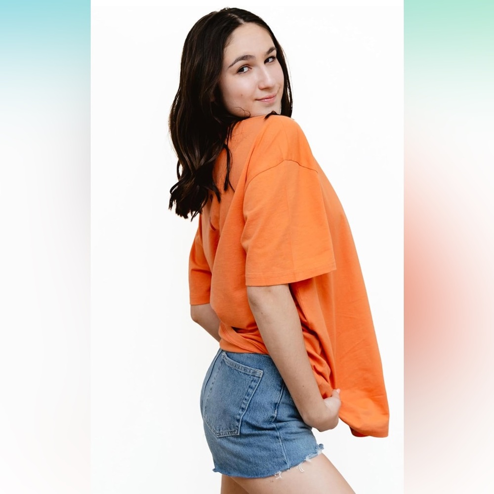 NWT T-TAM Oversized T-Shirt Unisex Cotton Crew Neck Short Sleeve MYSTERIOUS LIPS